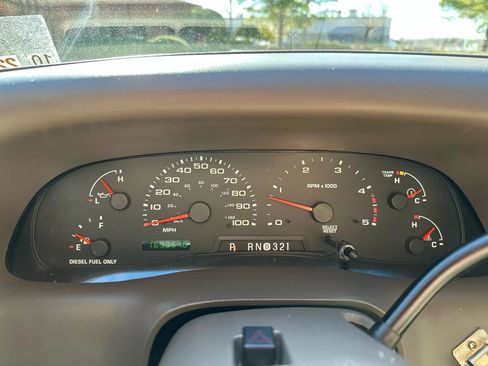 Used 2004 Ford F250 Lariat AWD/4WD image 18