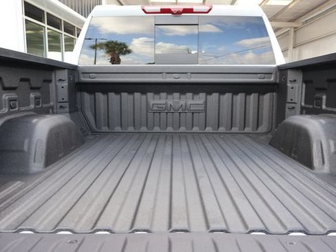 New 2026 GMC Sierra 1500 Denali w/ Denali Reserve Package AWD/4WD image 21