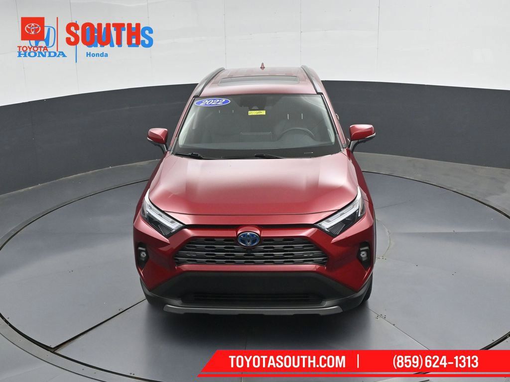 Used 2022 Toyota RAV4 Limited AWD/4WD image 48