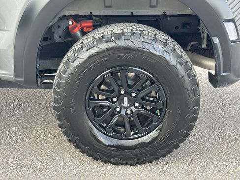 Used 2025 Ford F150 Raptor AWD/4WD image 20