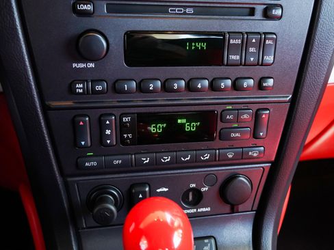 Used 2003 Ford Thunderbird RWD image 30