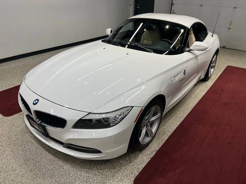 Used 2011 BMW Z4 sDrive30i image 64
