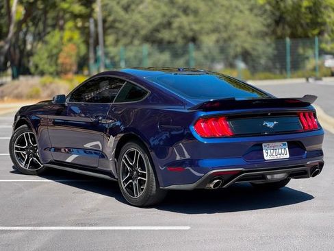 Used 2019 Ford Mustang Premium RWD image 20