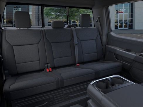 New 2025 Ford F150 XLT w/ Equipment Group 302A MID image 11