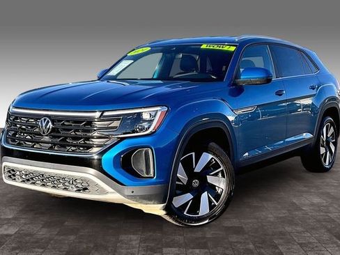Used 2024 Volkswagen Atlas Cross Sport SE image 1