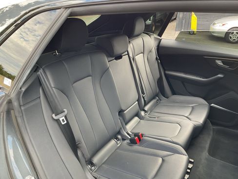 Used 2020 Audi Q8 Premium Plus w/ Premium Plus Package image 21