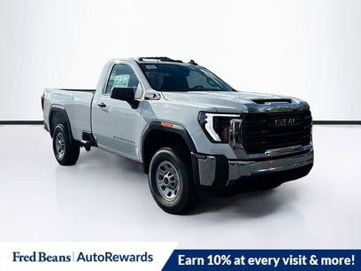 New 2025 GMC Sierra 3500 Pro w/ Convenience Package