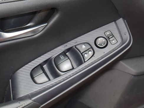 Used 2024 Nissan Sentra SV w/ Trunk Package image 20