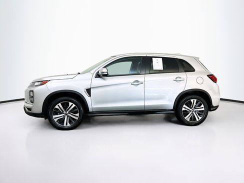 Used 2025 Mitsubishi Outlander Sport SE AWD/4WD image 4