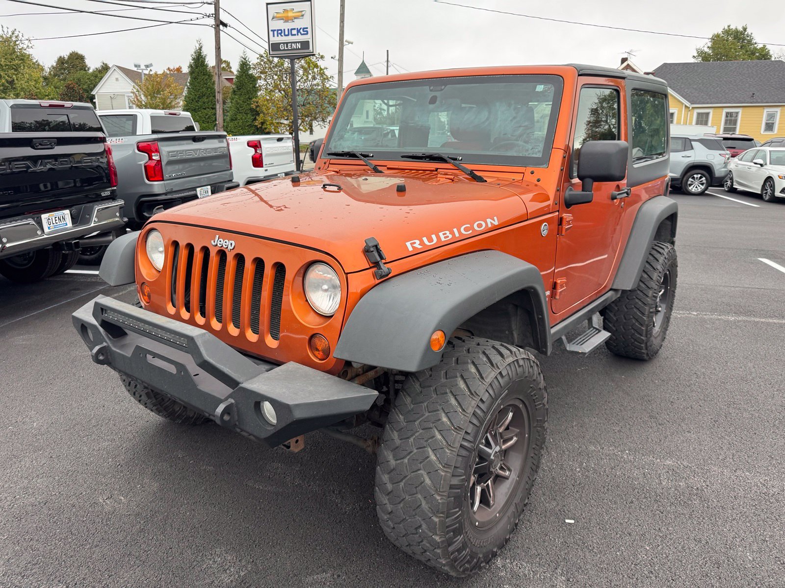 Used 2011 Jeep Wrangler Rubicon w/ Dual Top Group AWD/4WD image 2