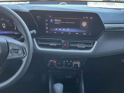 Used 2024 Chevrolet TrailBlazer LT image 16