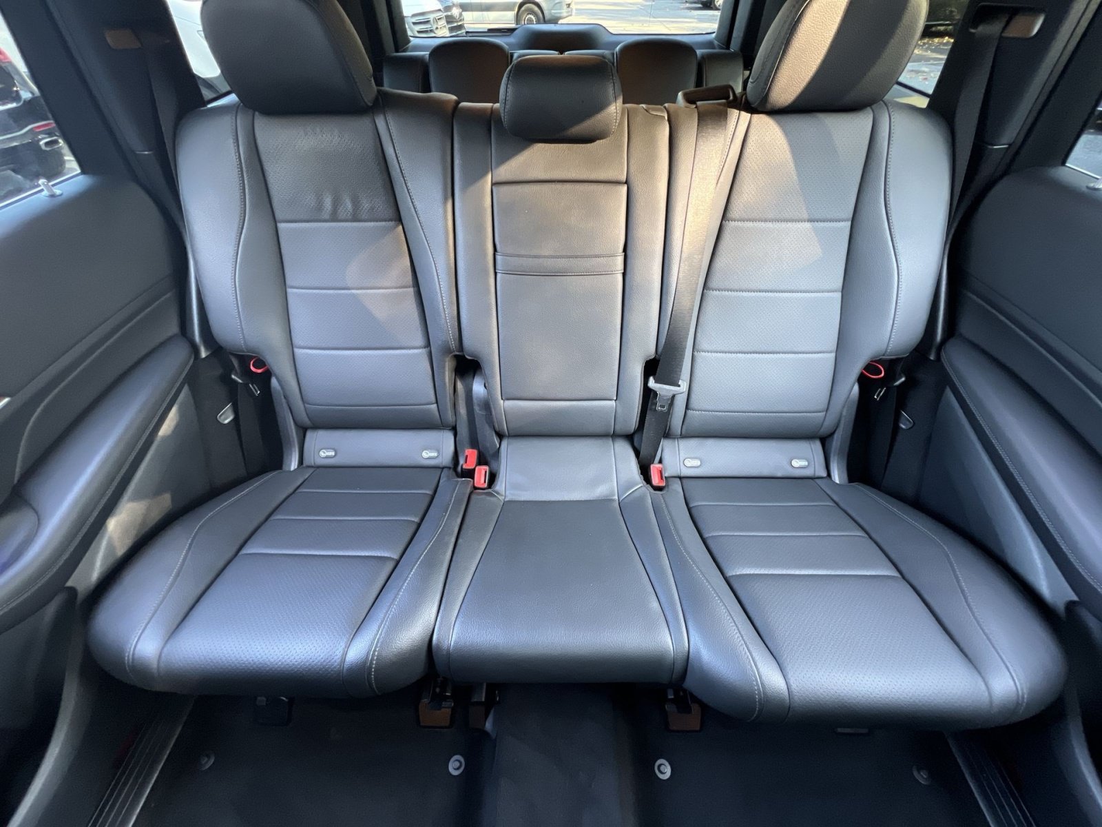 Certified 2025 Mercedes-Benz GLS 450 4MATIC image 15