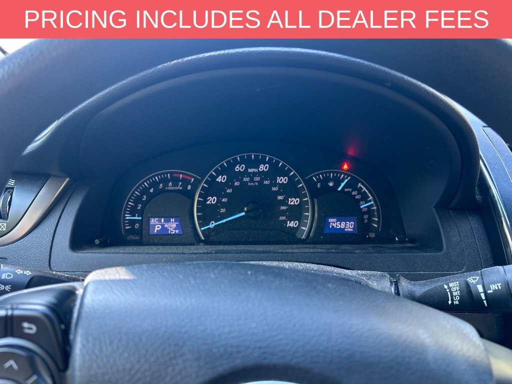 Used 2012 Toyota Camry LE FWD image 22