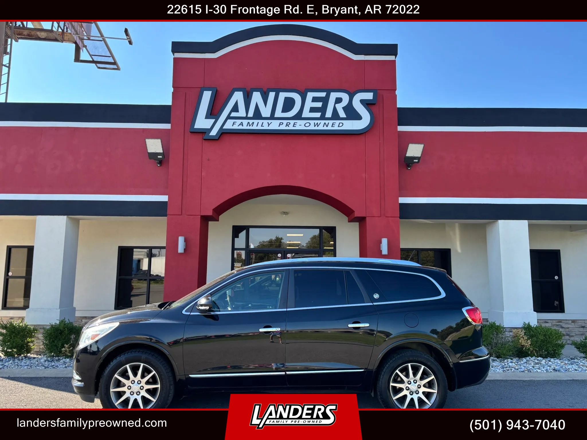 Used 2017 Buick Enclave Leather FWD image 1