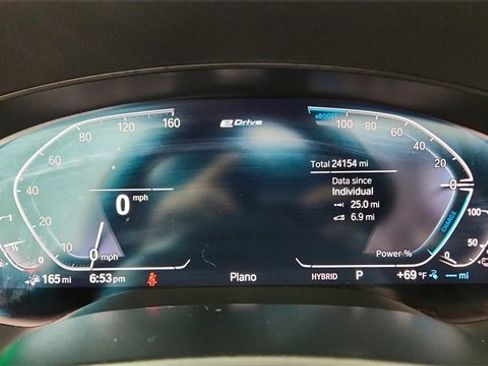 Used 2023 BMW 530e 530e iPerformance w/ M Sport Package image 37