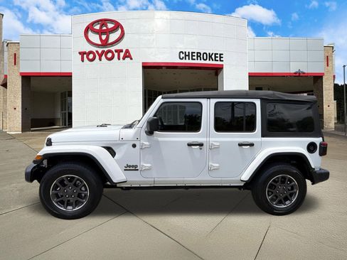 Used 2021 Jeep Wrangler Unlimited Sport AWD/4WD image 8
