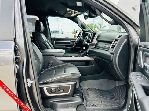 Used 2023 RAM 1500 Laramie AWD/4WD image 31