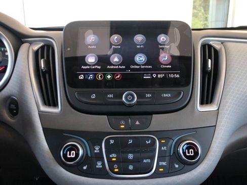 New 2025 Chevrolet Malibu LT image 8