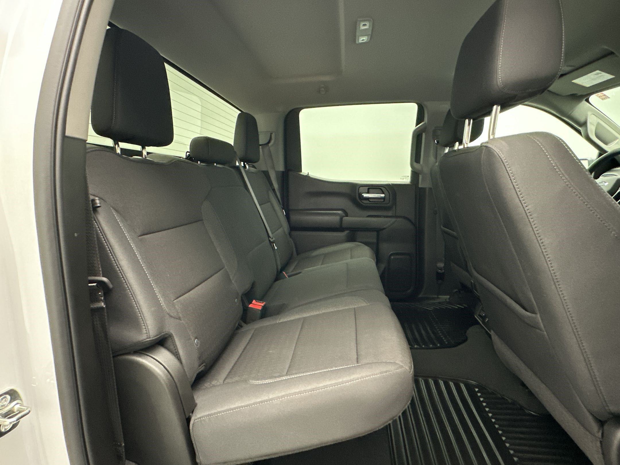 Certified 2026 Chevrolet Silverado 1500 Custom Trail Boss w/ LPO, Dark Essentials Package AWD/4WD image 28