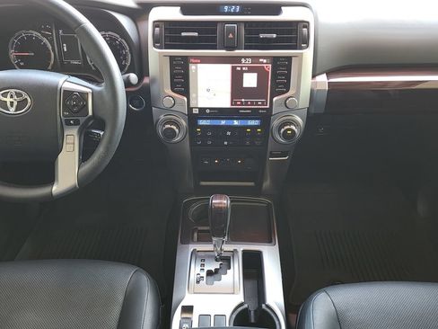 Used 2022 Toyota 4Runner Limited RWD image 13