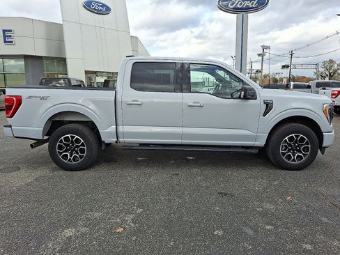 Certified 2022 Ford F150 XLT w/ Equipment Group 302A High image 7