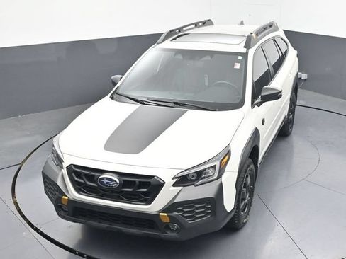 Used 2025 Subaru Outback Wilderness AWD/4WD image 41