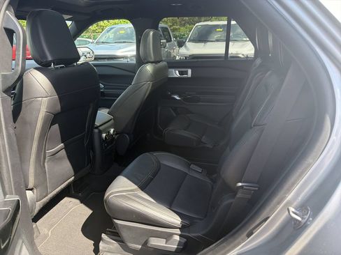 Used 2022 Ford Explorer ST w/ Equipment Group 401A AWD/4WD image 23