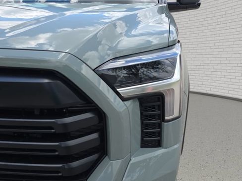 New 2026 Toyota Tundra SR5 AWD/4WD image 30