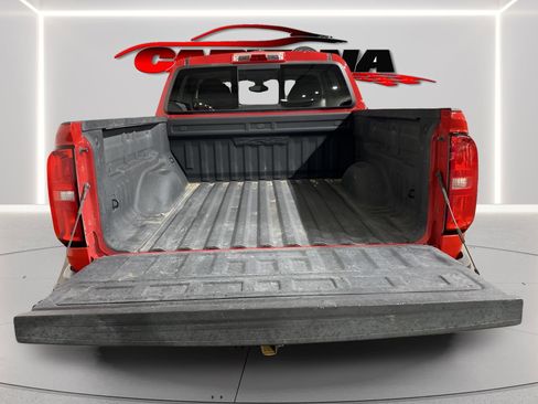 Used 2018 Chevrolet Colorado ZR2 image 9