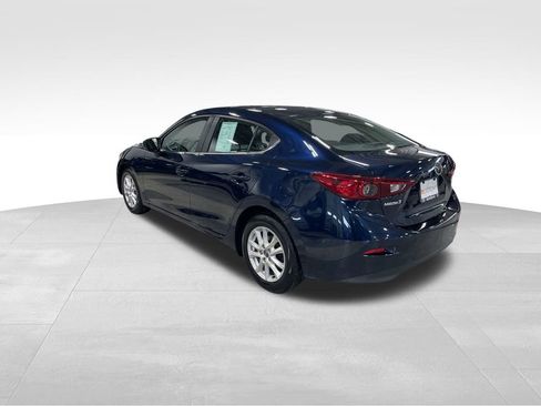 Used 2017 MAZDA MAZDA3 Sport w/ Preferred Equipment Package image 9