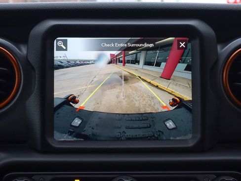 Used 2020 Jeep Gladiator Mojave image 12