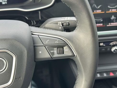 Certified 2025 Audi Q3 2.0T Premium w/ Convenience Package image 27