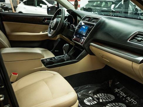 Used 2019 Subaru Outback 2.5i Limited w/ Popular Package #2 image 14