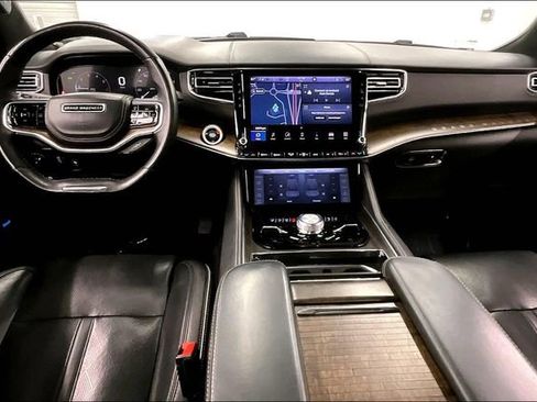 Used 2023 Jeep Grand Wagoneer Series II w/ Flexible Seating Group AWD/4WD image 17