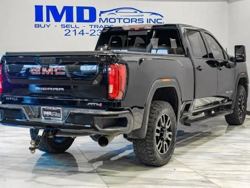 Used 2020 GMC Sierra 2500 AT4 w/ AT4 Premium Package AWD/4WD image 12
