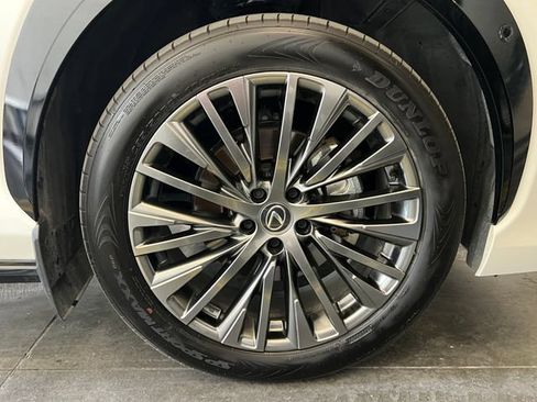 Used 2024 Lexus RZ 300e Premium w/ Accessory Package (Z1) FWD image 12
