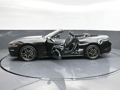 Used 2022 Ford Mustang Premium image 37