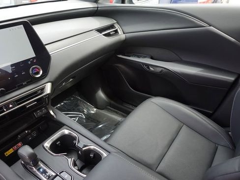 Used 2023 Lexus RX 350h w/ Accessory Package (Z1) AWD/4WD image 19