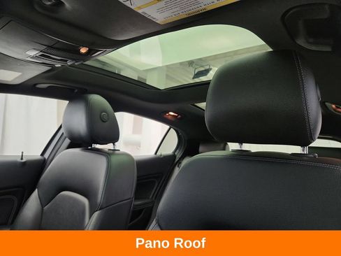 Used 2017 Mercedes-Benz GLA 250 4MATIC image 12
