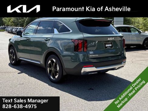 New 2026 Kia Sorento EX w/ EX Premium Package AWD/4WD image 4