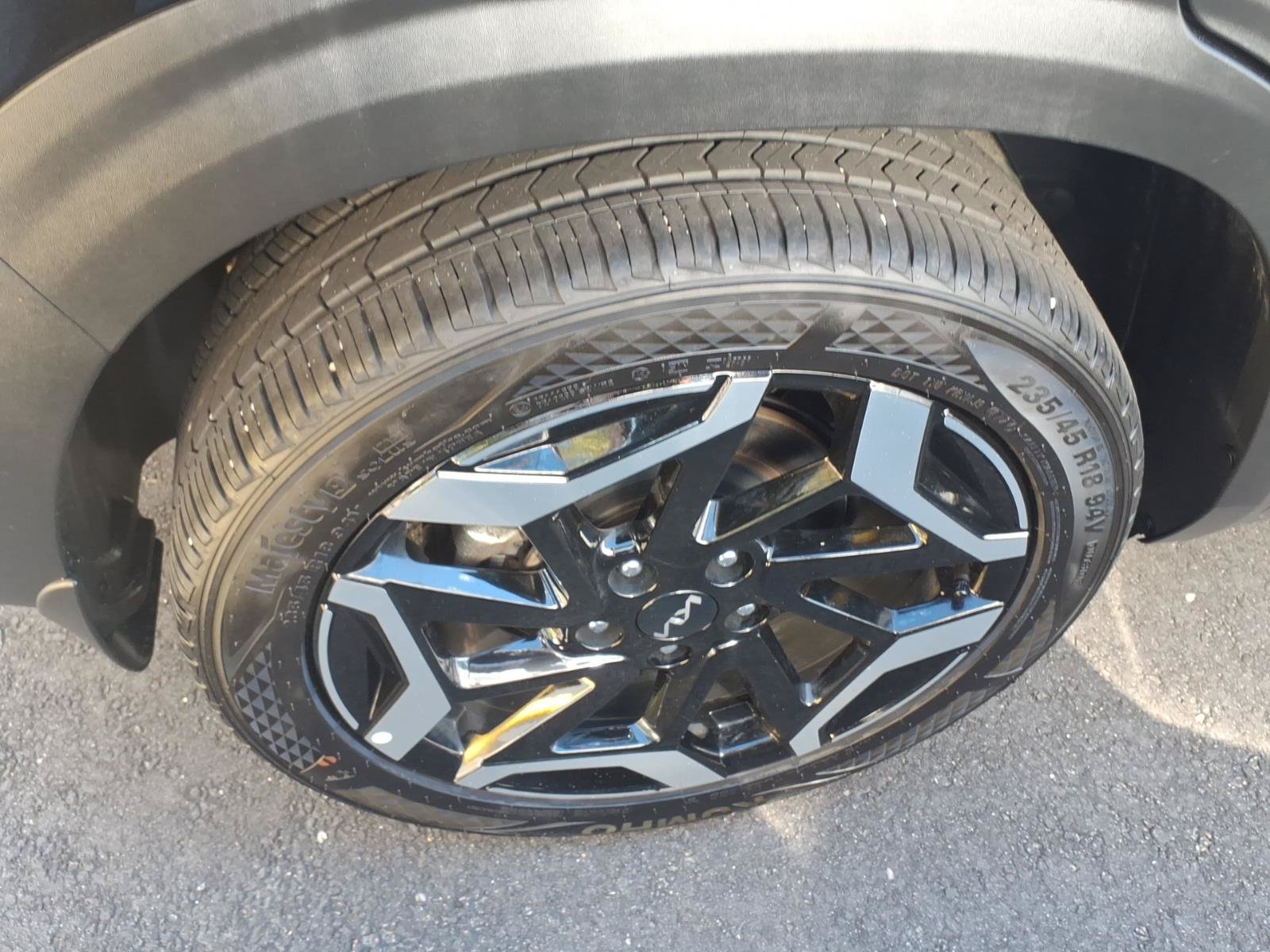Certified 2025 Kia Seltos SX w/ SX Sunroof Package AWD/4WD image 6