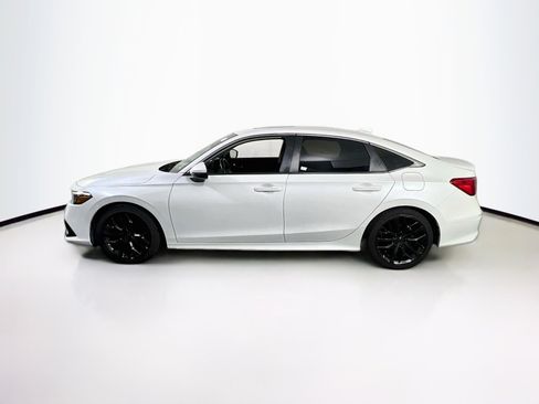 Used 2022 Honda Civic Touring image 8