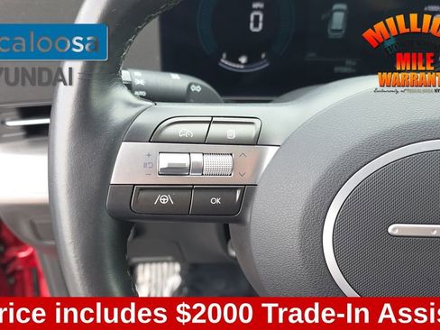 Used 2025 Hyundai Kona SEL image 17