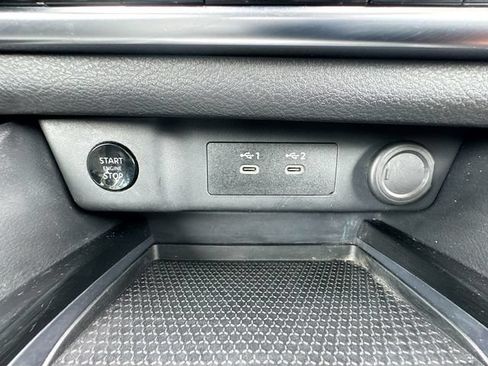 Used 2024 Nissan Rogue SV AWD/4WD image 38