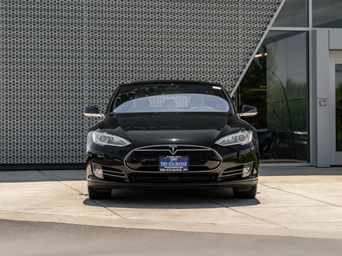 Used 2015 Tesla Model S 90D AWD/4WD image 31