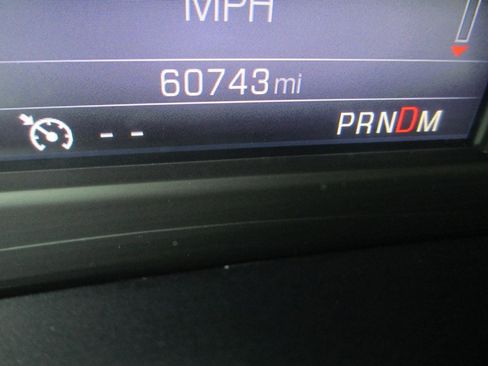 Used 2015 GMC Sierra 1500 SLT w/ Suspension Package, Off-Road image 27