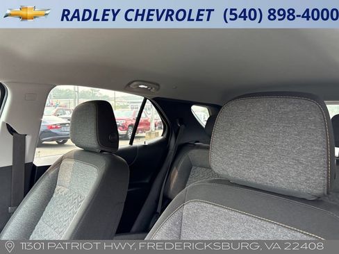 Certified 2022 Chevrolet Equinox LT FWD image 2