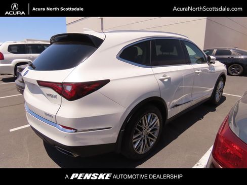 Used 2023 Acura MDX SH-AWD w/ Advance Package image 3