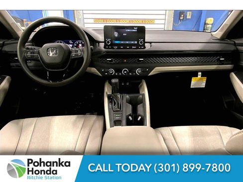 Used 2025 Honda Accord SE image 7
