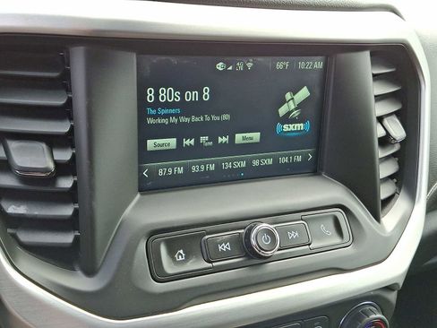 Used 2019 GMC Acadia SLE FWD image 17
